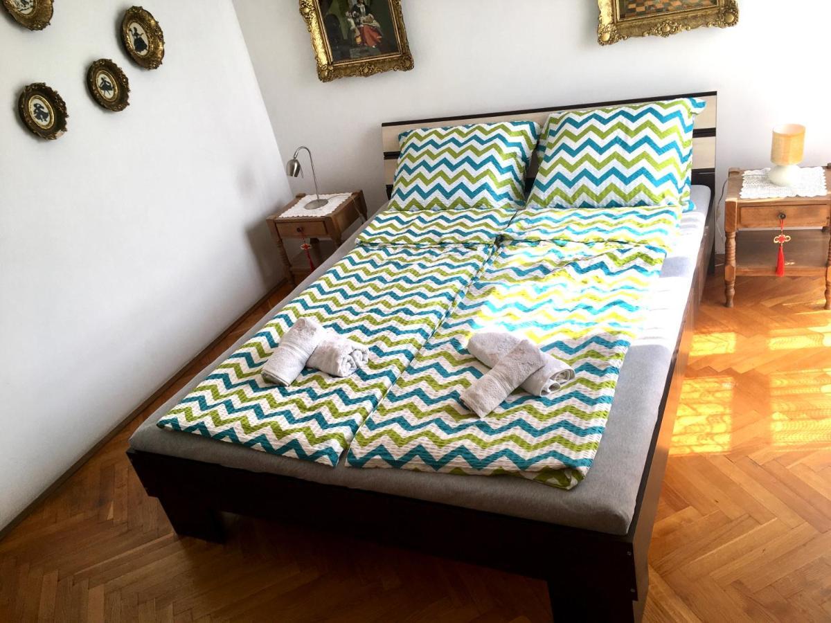 Apartman Bane 021 Novi Sad Bagian luar foto