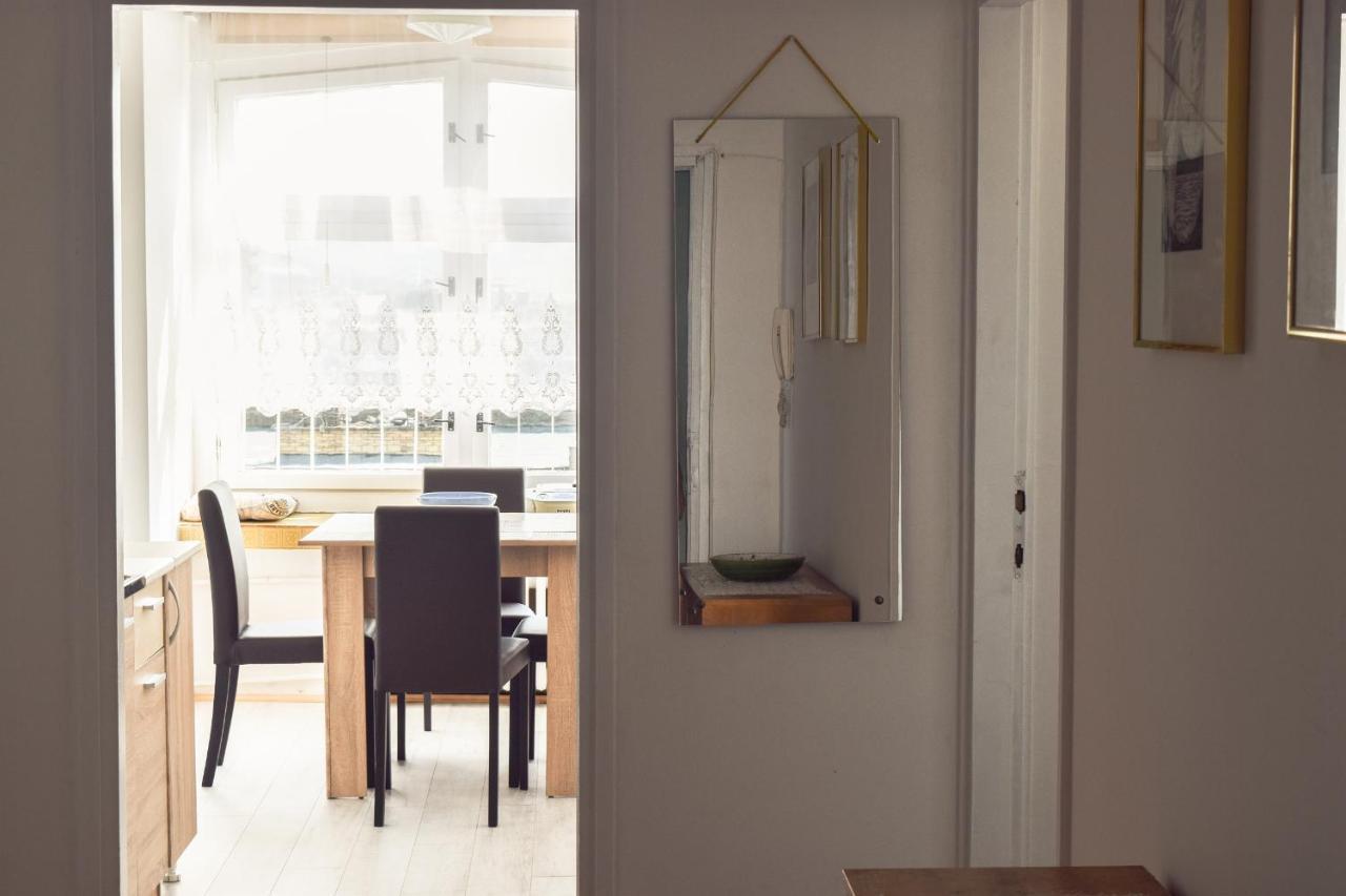 Apartman Bane 021 Novi Sad Bagian luar foto